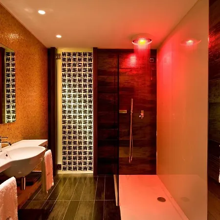 מלון Viola Mhotel