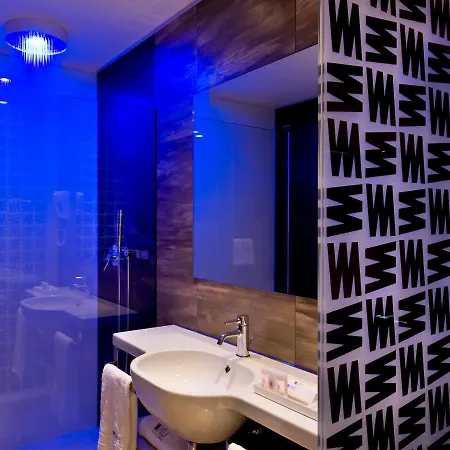 Viola Mhotel