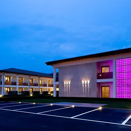 Viola Mhotel Hotel 4*