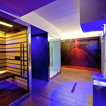 Viola Mhotel ホテル