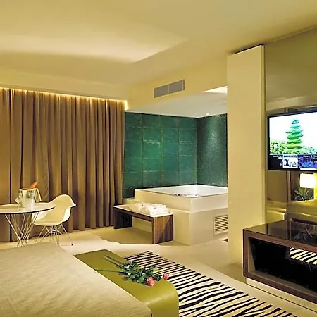 Viola Mhotel ホテル
