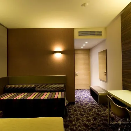Viola Mhotel ホテル グルメッロ・デル・モンテ