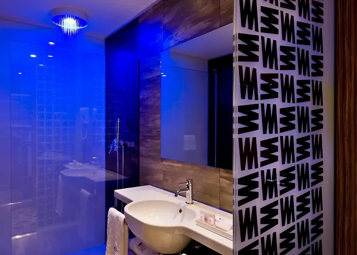Viola Mhotel