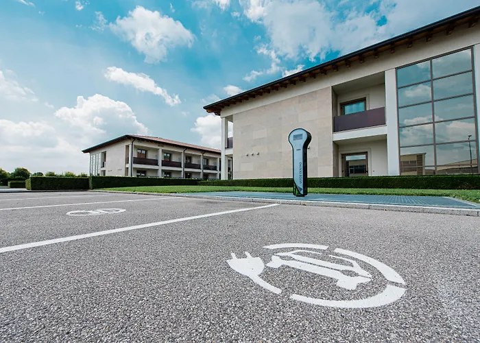 Szálloda Viola Mhotel 4*